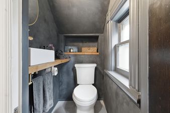 72_18 hawarden ave- 061