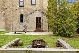 82_18 hawarden ave- 071