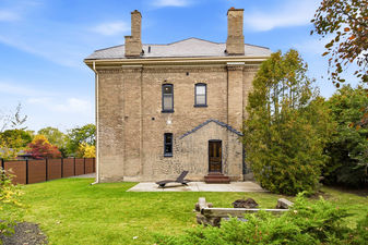 87_18 hawarden ave- 076