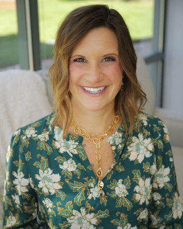 Lauren Custis