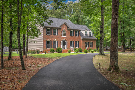 1531 King William Woods Rd, Midlothian, VA 23113-2