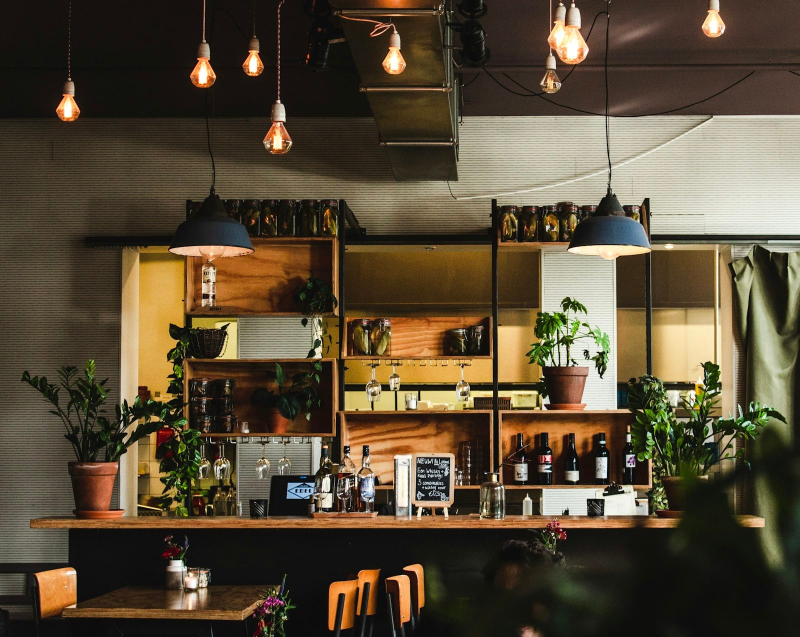 coffee-shop-neighborhoods-hero
