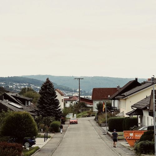 Living in Near West End, Virginia: Schools, Parks, Prices & What Buyers Need to Know in 2026