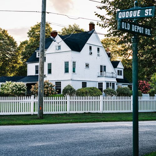 Living in Windsor Farms, Virginia: Schools, Parks, Prices & What Buyers Need to Know in 2026
