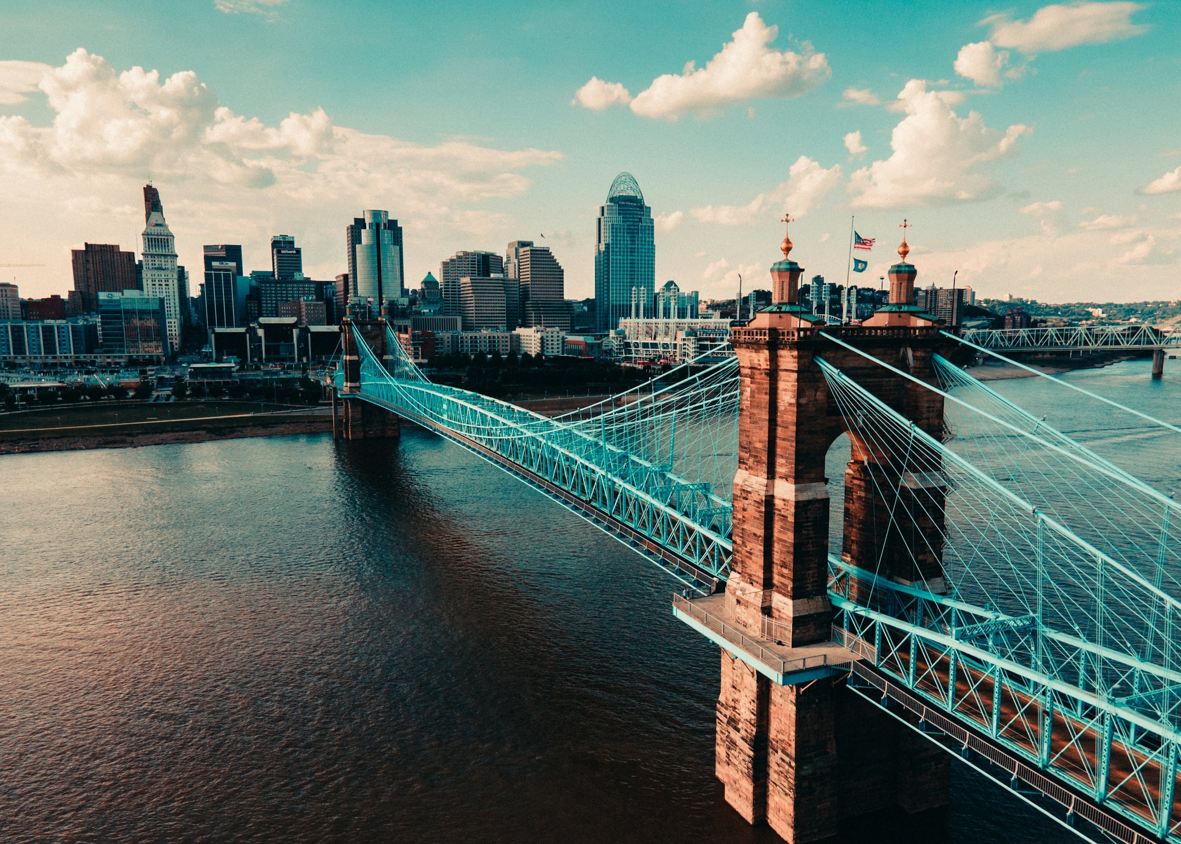 cincinnati-oh-roebling-bridge-skyline-relocation