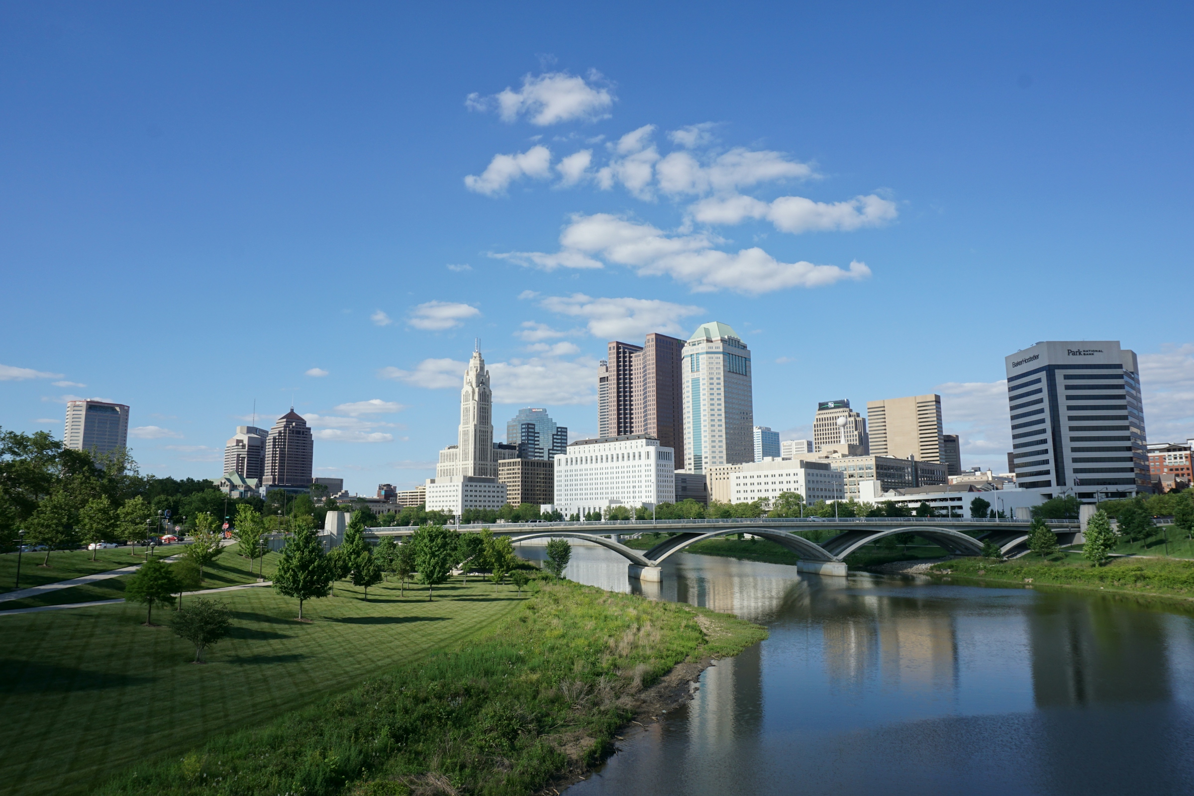 columbus-oh-skyline-scioto-river-relocation