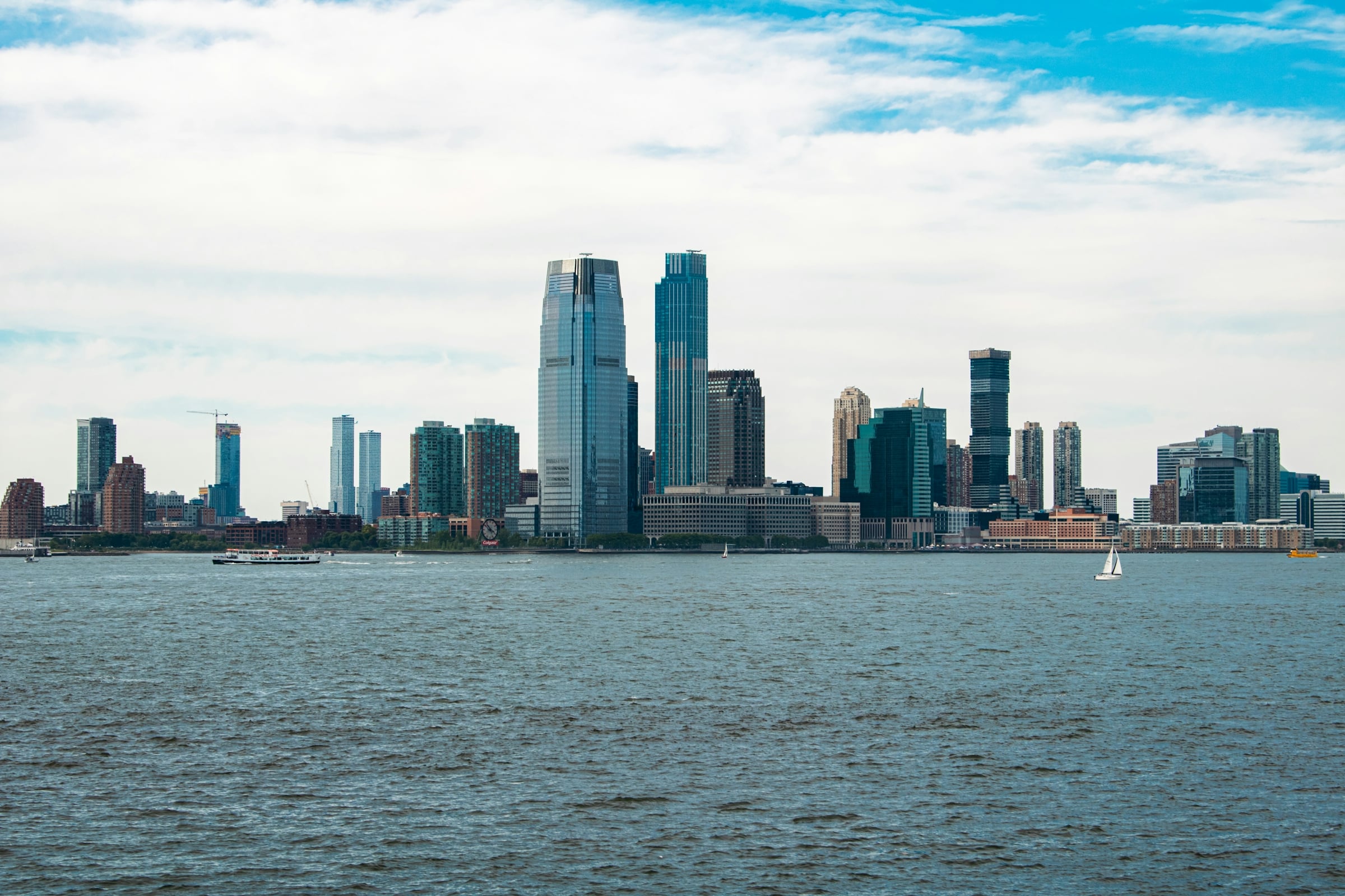 jersey-city-nj-waterfront-skyline-relocation