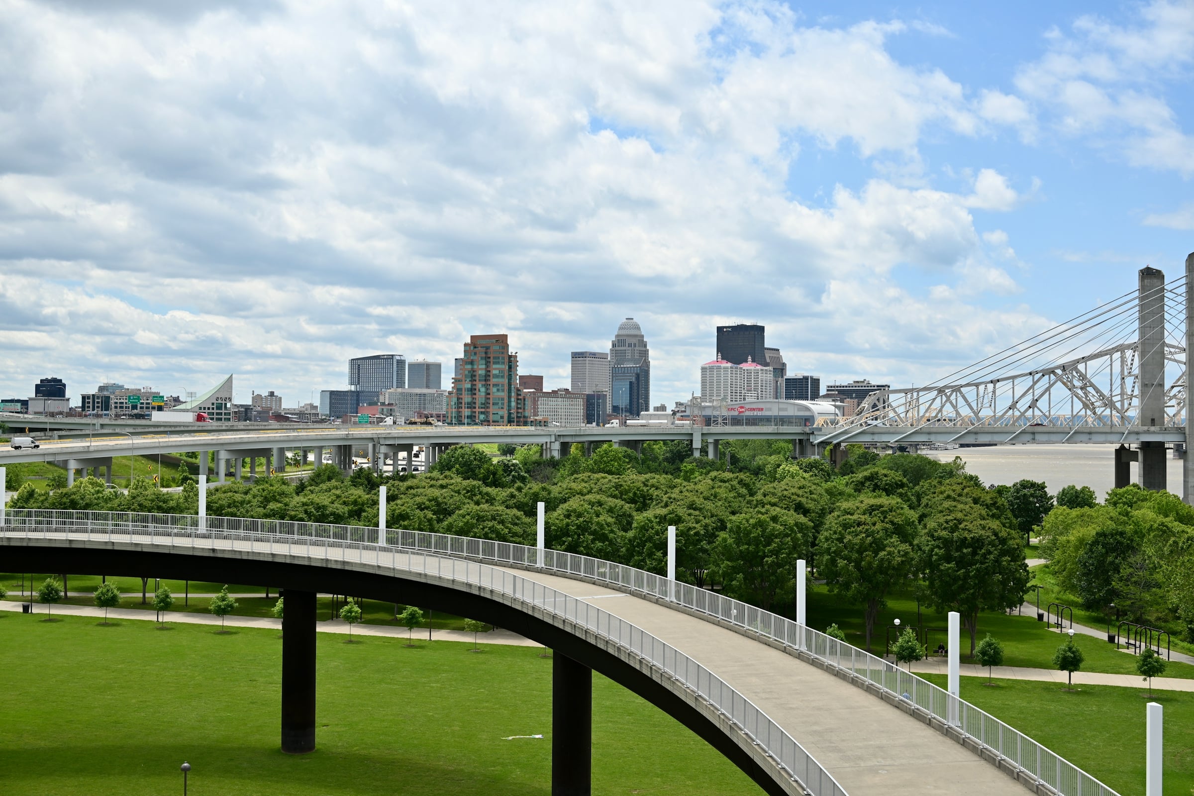 louisville-ky-big-four-bridge-skyline-relocation