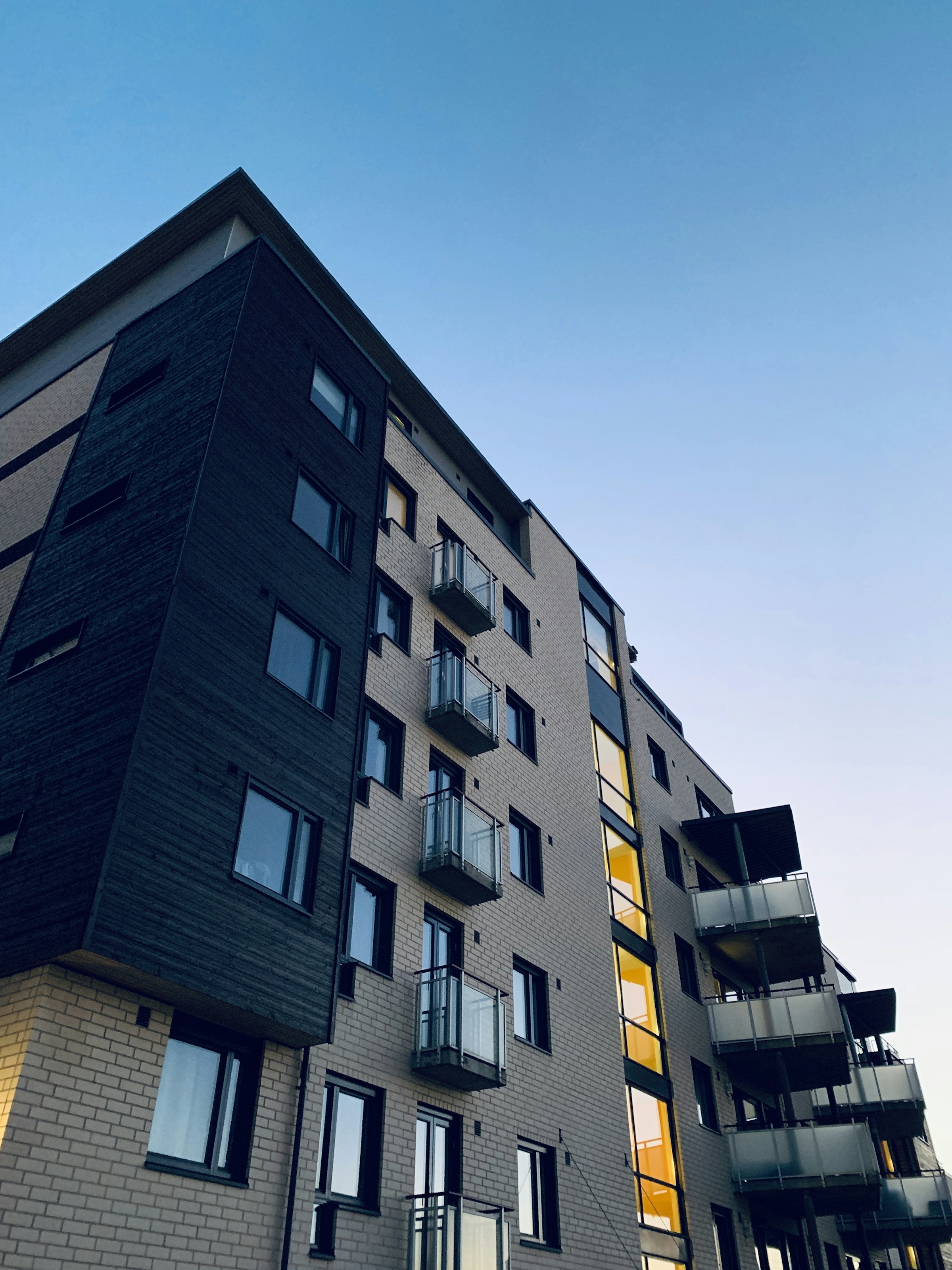 richmond-buyers-sellers-market-city