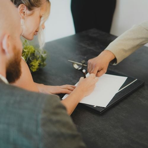 Multiple Offer Situations in Richmond VA: How Sellers Should Evaluate Bids in 2026