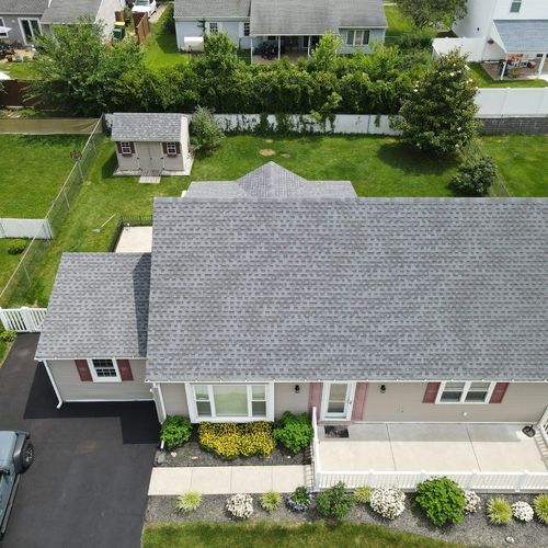 What a Roof's Age Does to a Richmond Sale: Insurance, Financing and Negotiation