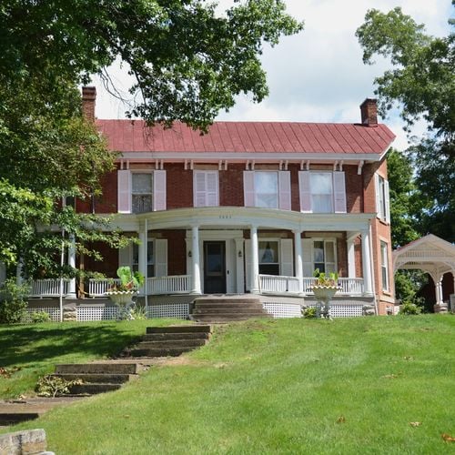 How to Choose an Agent to Sell Your Midlothian Home: Who to Interview and What to Compare (September 2026)
