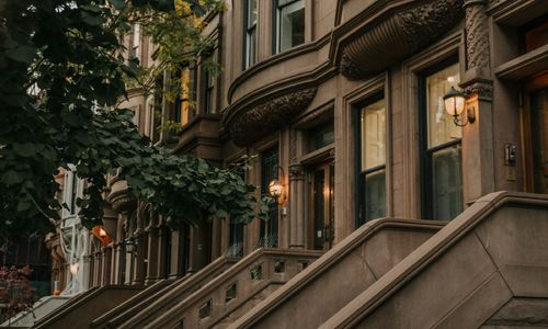 How to Choose an Agent to Sell Your …
