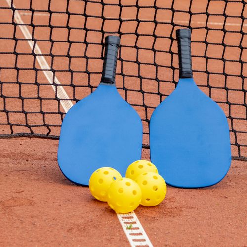 Richmond-Area Neighborhoods With Community Tennis and Pickleball Courts