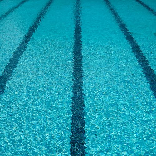 Best Richmond-Area Neighborhoods With a Community Pool and Swim Team