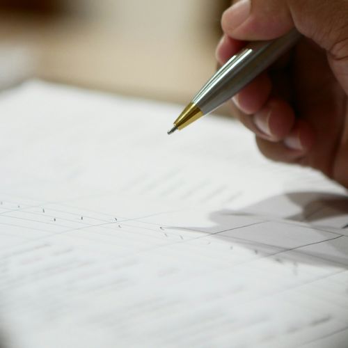 Selling a Richmond Home Held in a Trust: Who Has Authority and What the Title Company Will Ask For