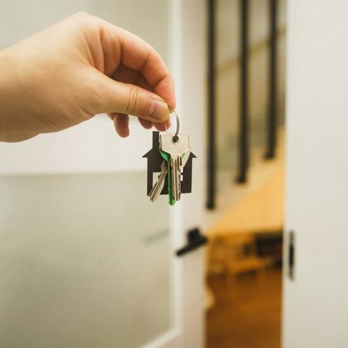 Selling a Richmond-Area Home From Out of State: Virginia Nonresident Seller Registration, Taxes and Remote Closing