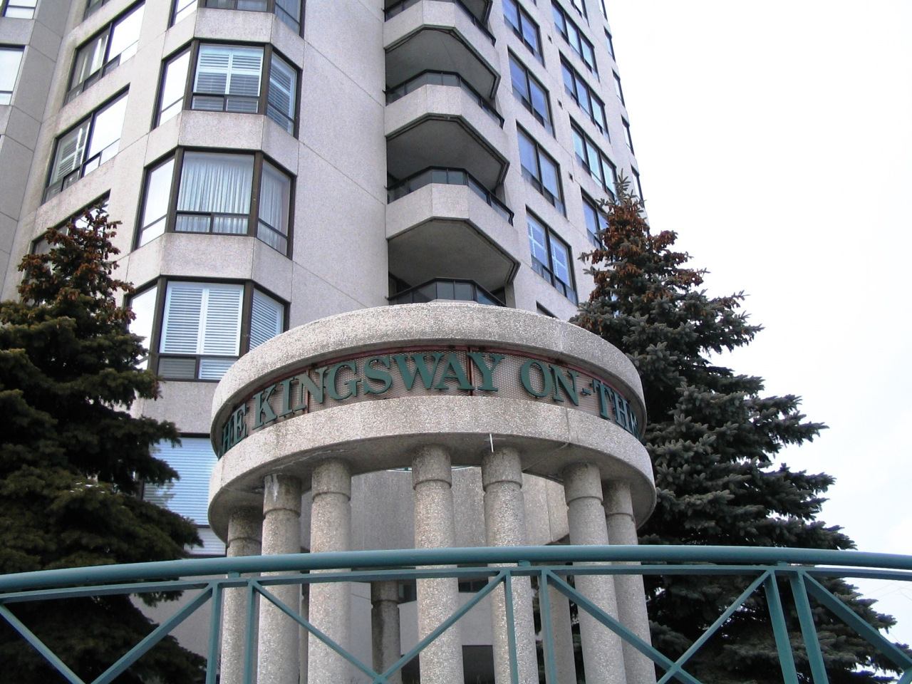 Kingsway on the Park (1 & 2)