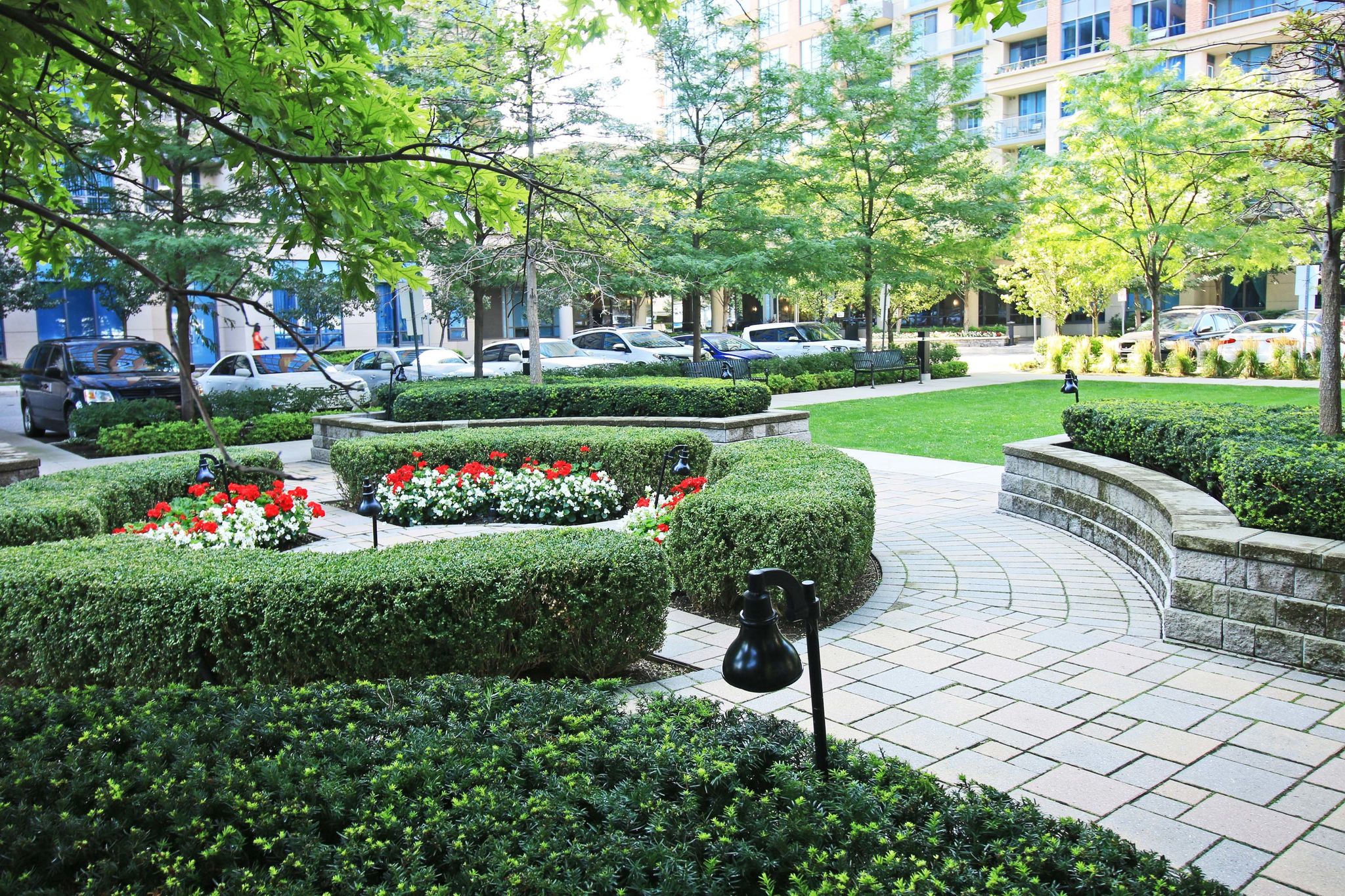 Viking Lane (Parc Nuvo – Tridel Complex)