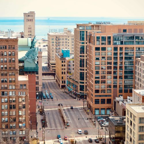 Condo vs. Co-op: What's the difference?