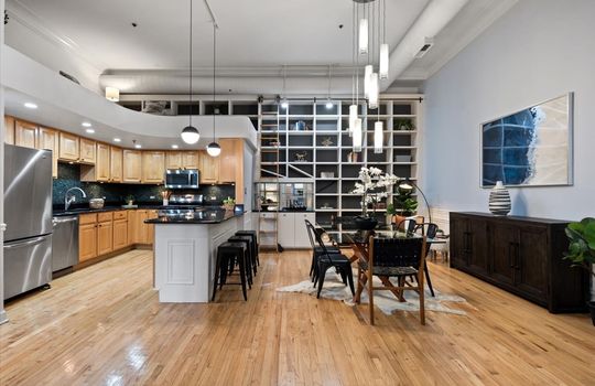 07-Kitchen & Dining Room