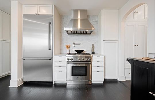 24-Kitchen