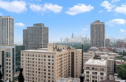 38-Roof Deck View