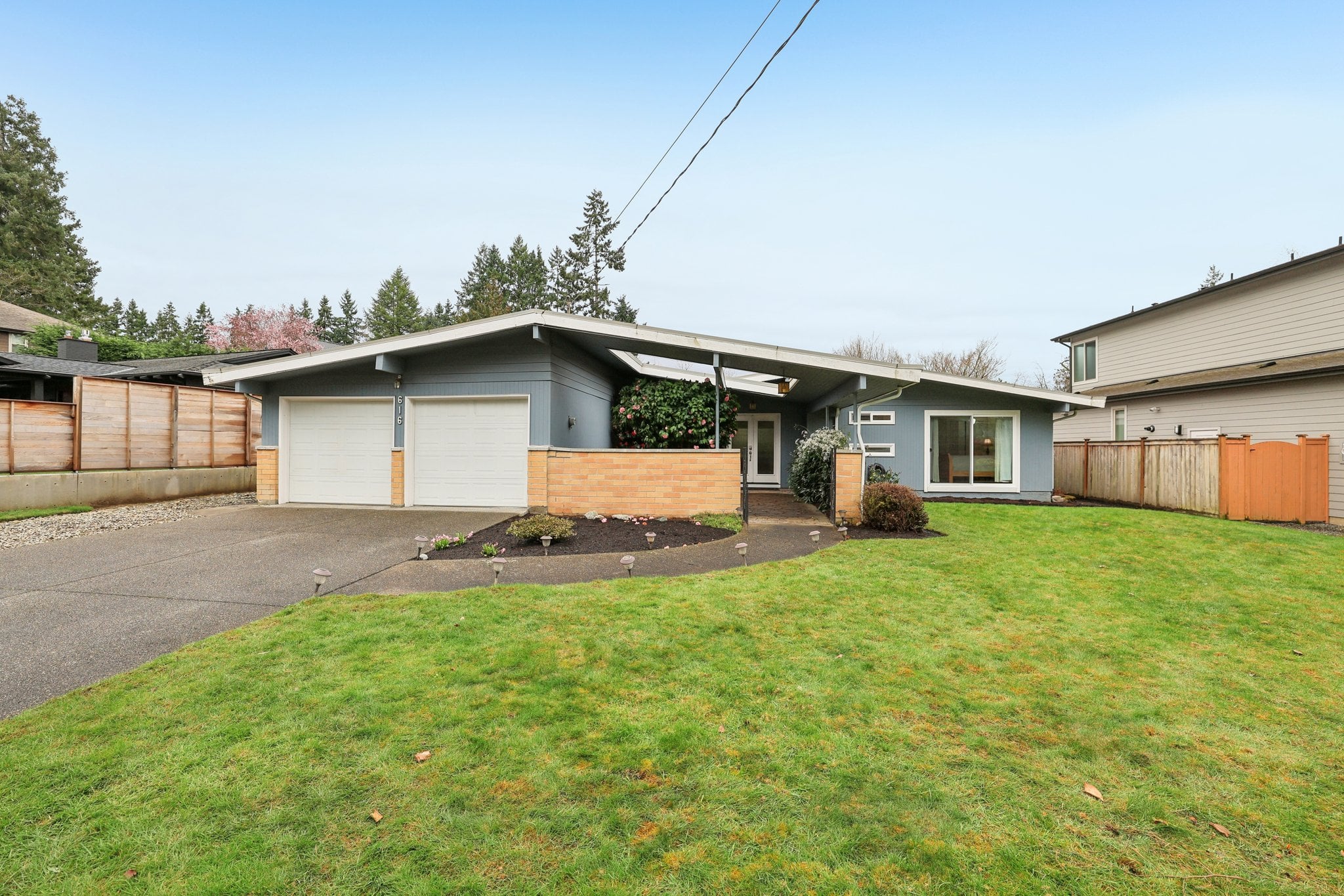 1-web-or-mls-109th Ave-S1803-003