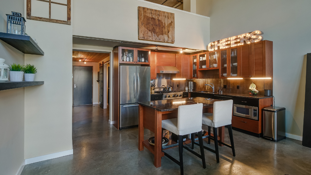 Homes for Sale in Redmond, WA: What $700K–…