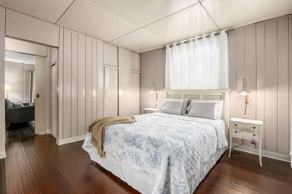 4+ Bedrooms