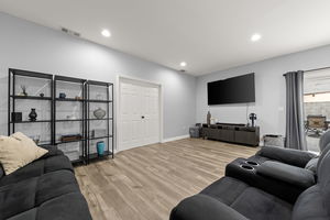 28-web-or-mls-7B4A1121