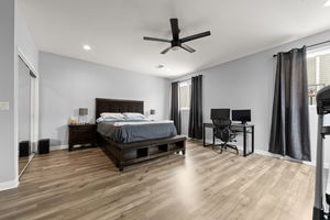 32-web-or-mls-7B4A1144