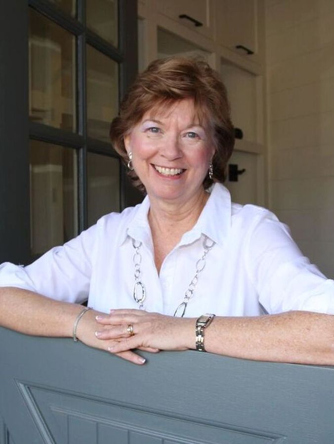 Barbara Ellstrom Phillips