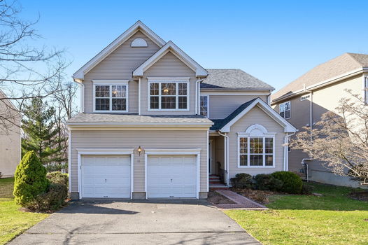 3-web-or-mls-18glenrock-15
