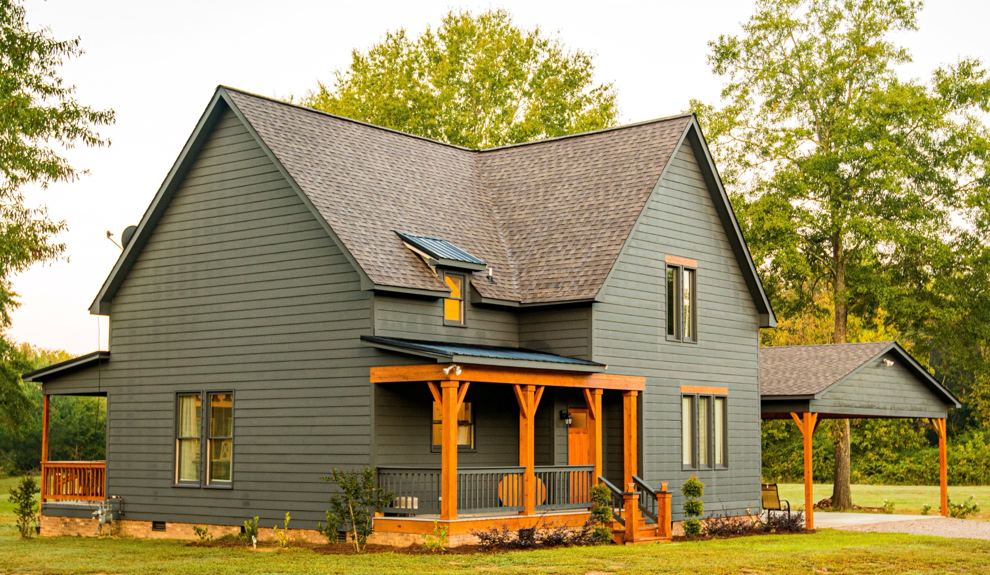 modern farmhouse wooden porch