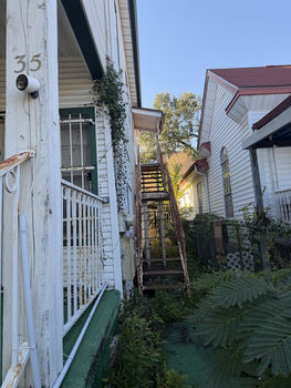 0949E2BE-CA3A-4401-AEB9-CC2093FAD5DF