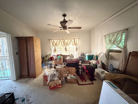 4F12A25B-5660-4C18-9B6A-3891B379ED3C