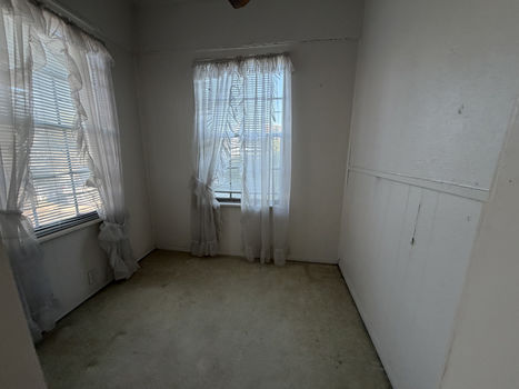 80EC54E2-69AD-445A-9D38-497738E69D66