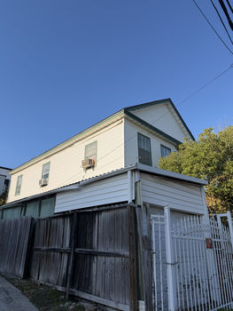 CFB158FF-9C6C-460B-B01B-19BD3F728A25