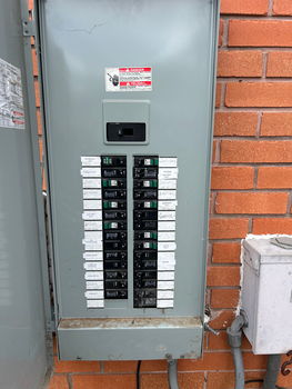 52F4C8FB-56D8-4900-9FDB-AA6AD1618C60