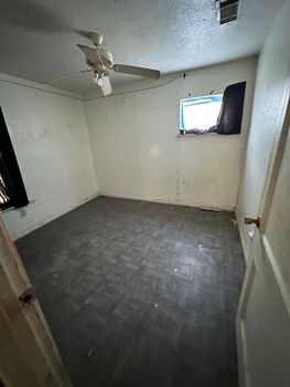 7332CE6A-633A-4ACC-9BA3-9B8E896E6102