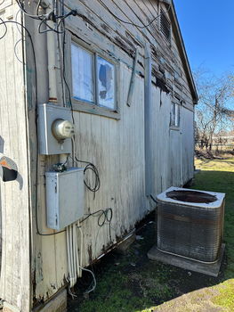 7545CE81-9656-47A5-8876-E3F2F3D5426E