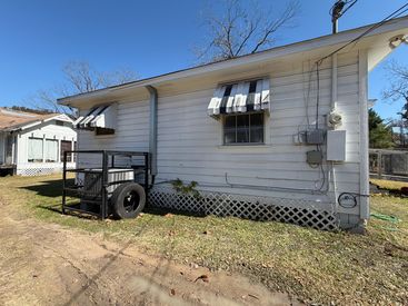 8ef29a52-2f91-43c1-a583-f3d17214a738