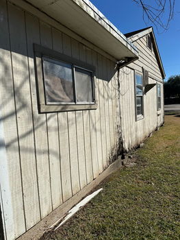 9EDF8573-172A-4D0E-80C8-AE695AF46359