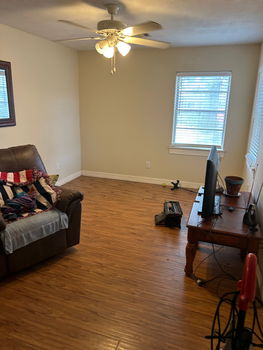 ABFEF75B-3FD3-4A97-BD1F-849A7B075D21