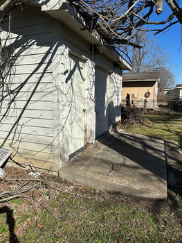 B4A13EF1-41DB-45B1-9026-EA69ABF660A1