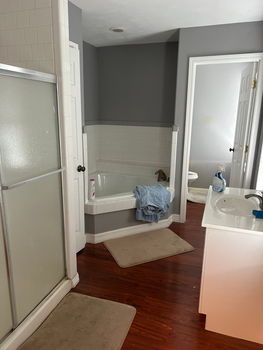 C09D024C-5A90-44A7-AB13-7A130656D257