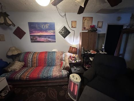 C1542856-0B30-4FDB-8AE6-A3DCECAD58BC