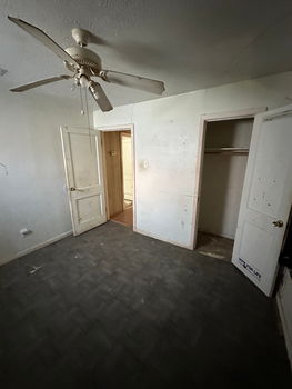 C2C84454-C0C6-4AC2-BCA2-3059EAF438BE