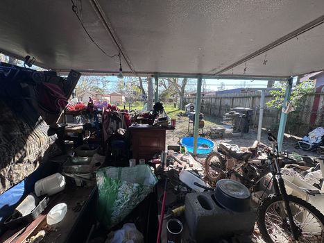 D482B6F4-773B-4342-B1E3-3D11915E4902